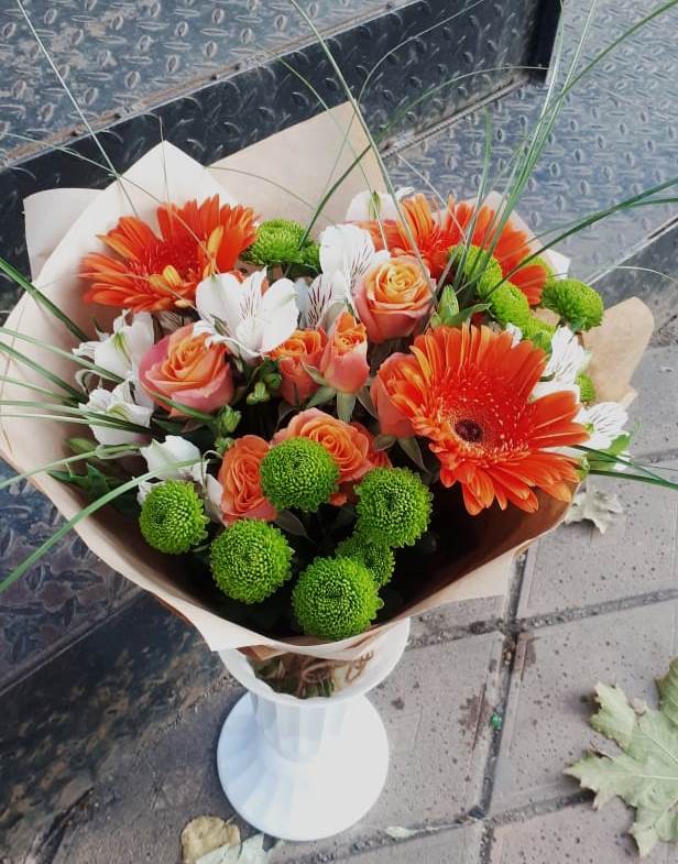 Букет цветов из: Герберы, Хризантемы, Альстромерии и Розы в Мамонтово