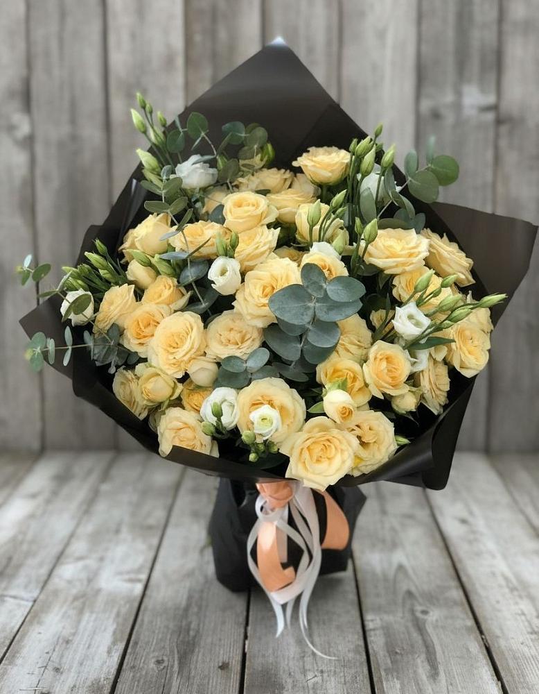 Букет цветов из: Розы и Лизиантусы в Мамонтово