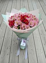 Букет цветов из:  Альстромерии в Мамонтово
