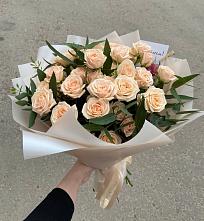 Букет Кремовые розы Латте в Мамонтово