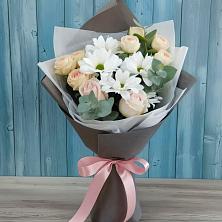 Букет цветов из:  Хризантемы и Розы в Мамонтово