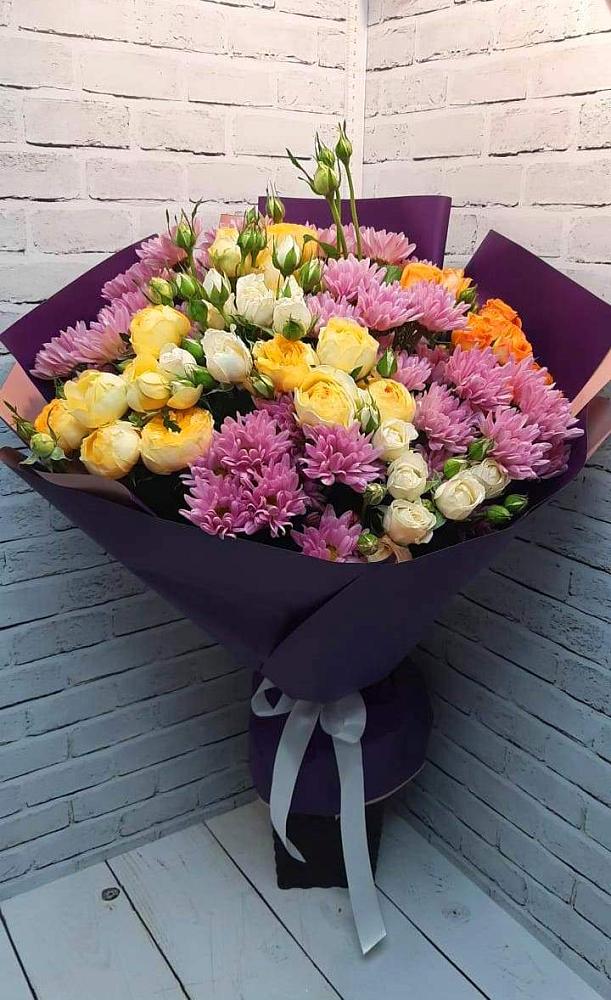 Букет цветов из: Хризантемы и Розы в Мамонтово