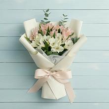 Букет цветов из:  Альстромерии #REPLACE_PRED# Мамонтово