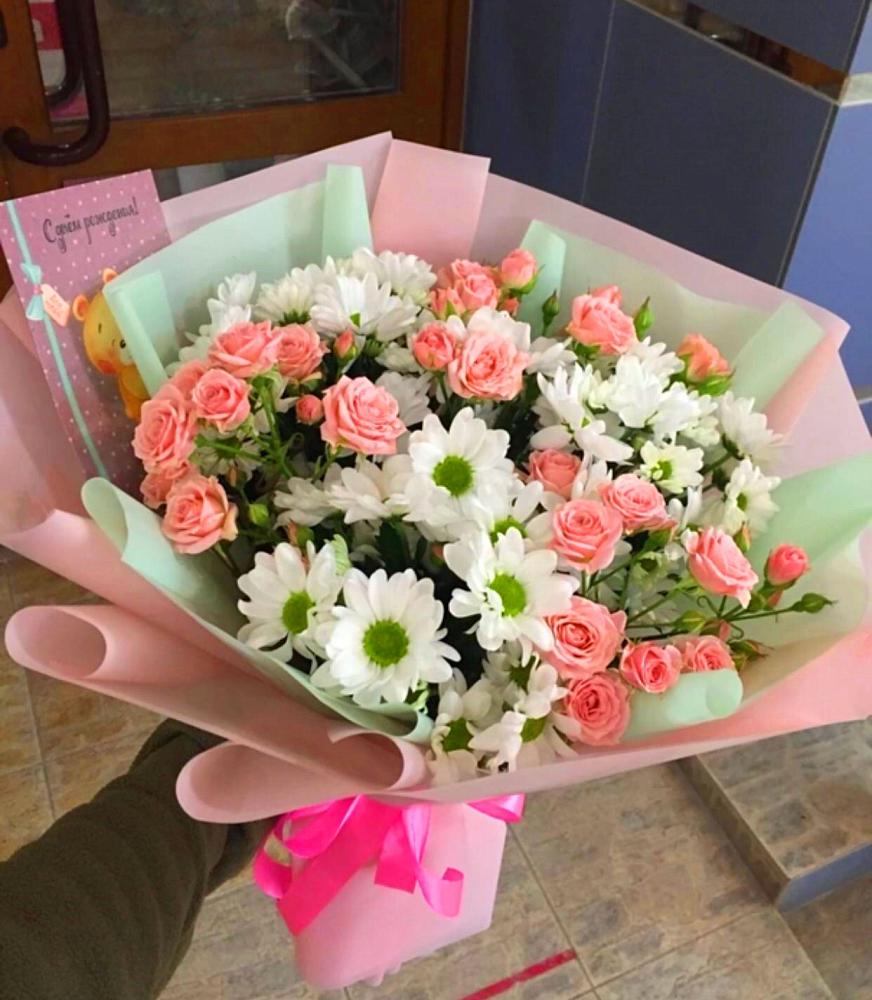 Букет цветов из: Розы и Хризантемы в Мамонтово