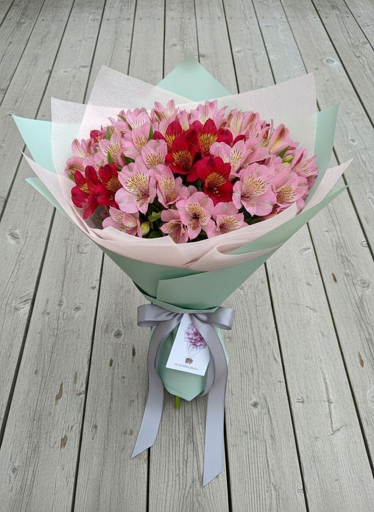 Букет цветов из: Альстромерии в Мамонтово