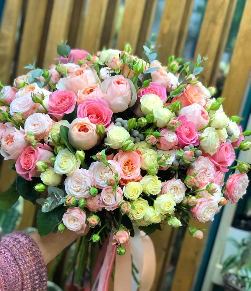 Букет цветов из: Розы в Мамонтово